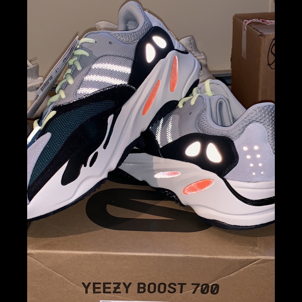 Size 13 Yeezy 700 Solid Grey Brand new